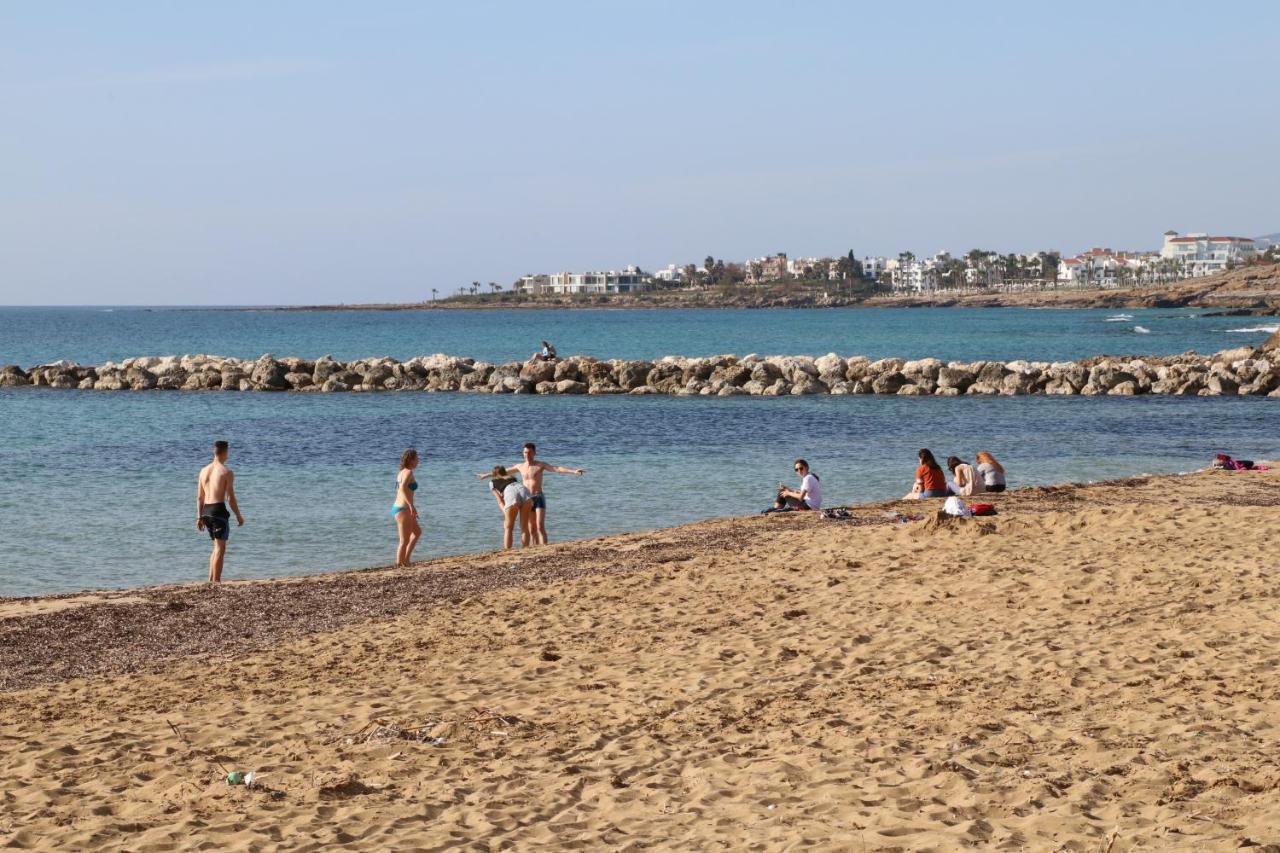 Apartment In Kato Pafos & 10 Min To Venus Beach Exteriör bild